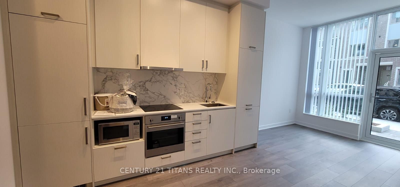 60 Honeycrisp Crescent, Unit 103 - Photo 5