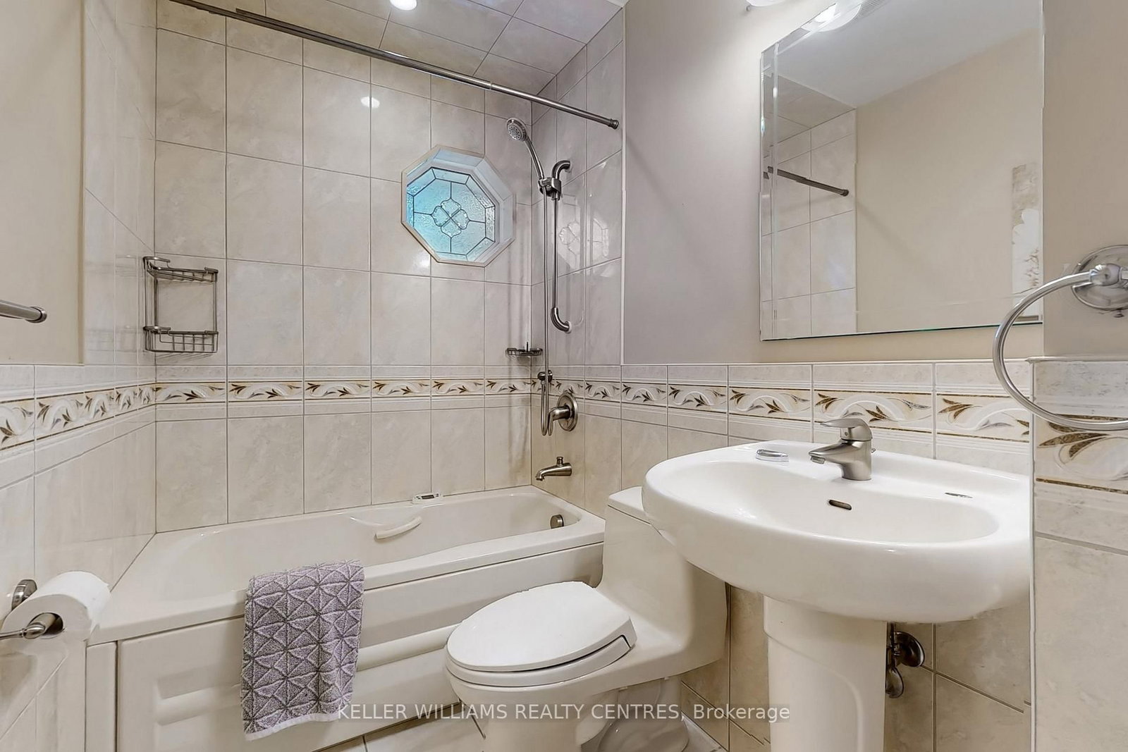 27 Hawthorne Lane - Photo 24