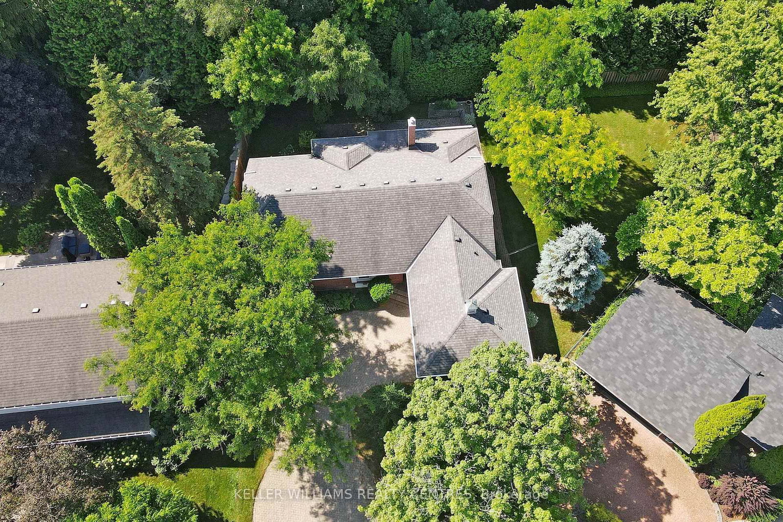 27 Hawthorne Lane - Photo 34