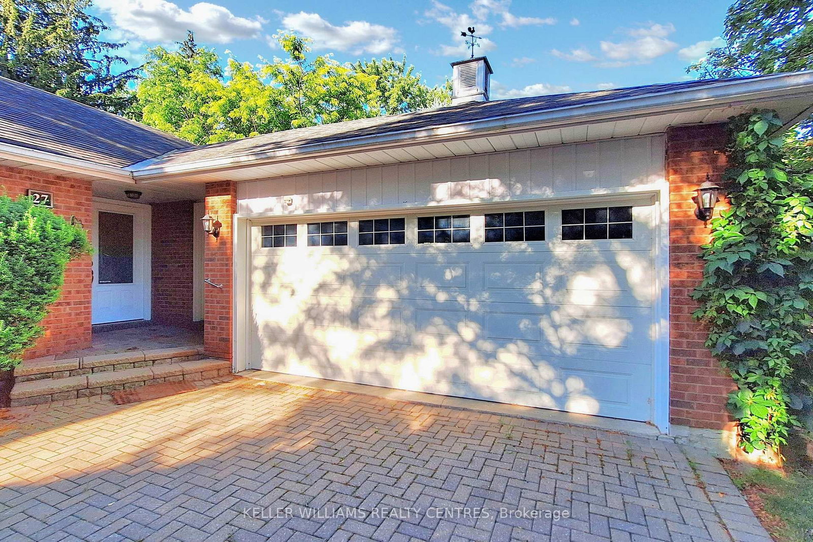 27 Hawthorne Lane - Photo 7