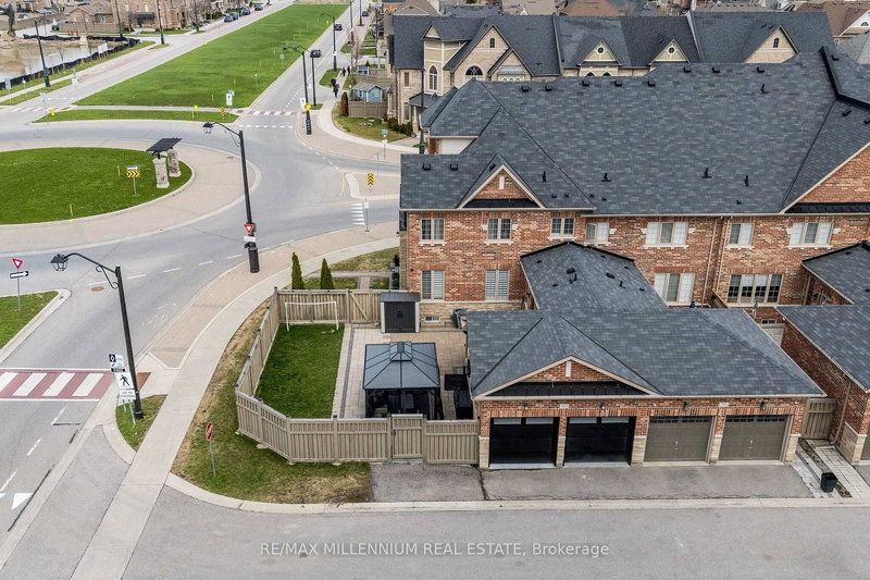 288 Barons St, Vaughan, L4H 3Z3 | Image 3