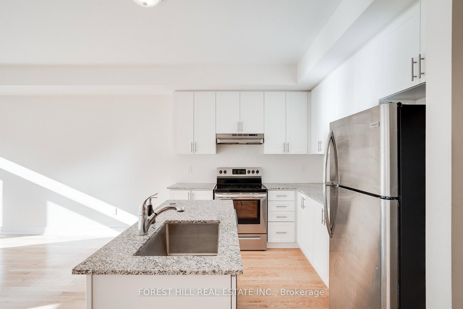 41 Hiawatha Court - Photo 10