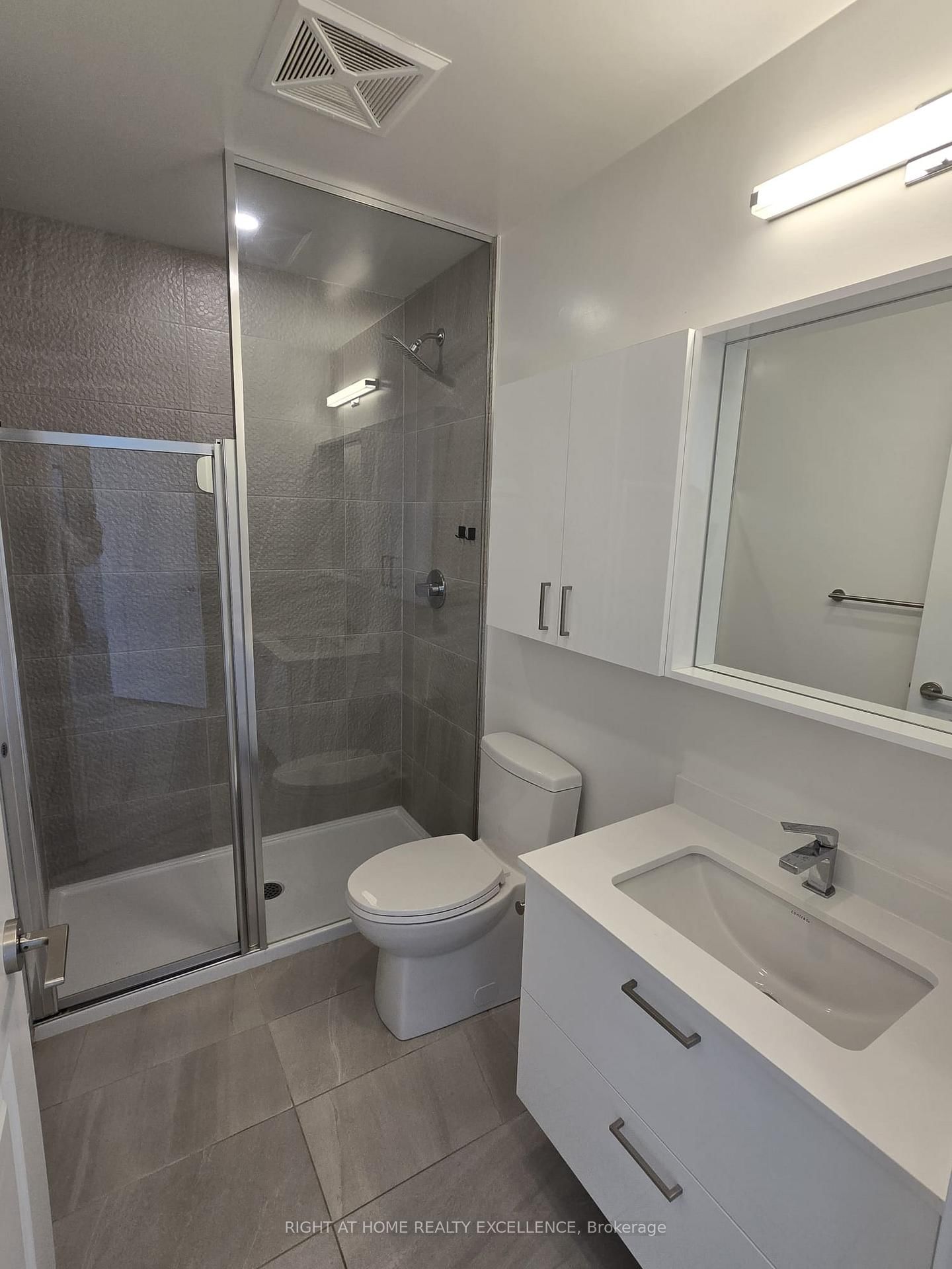 30 Upper Mall Way, Unit 3010 - Photo 12