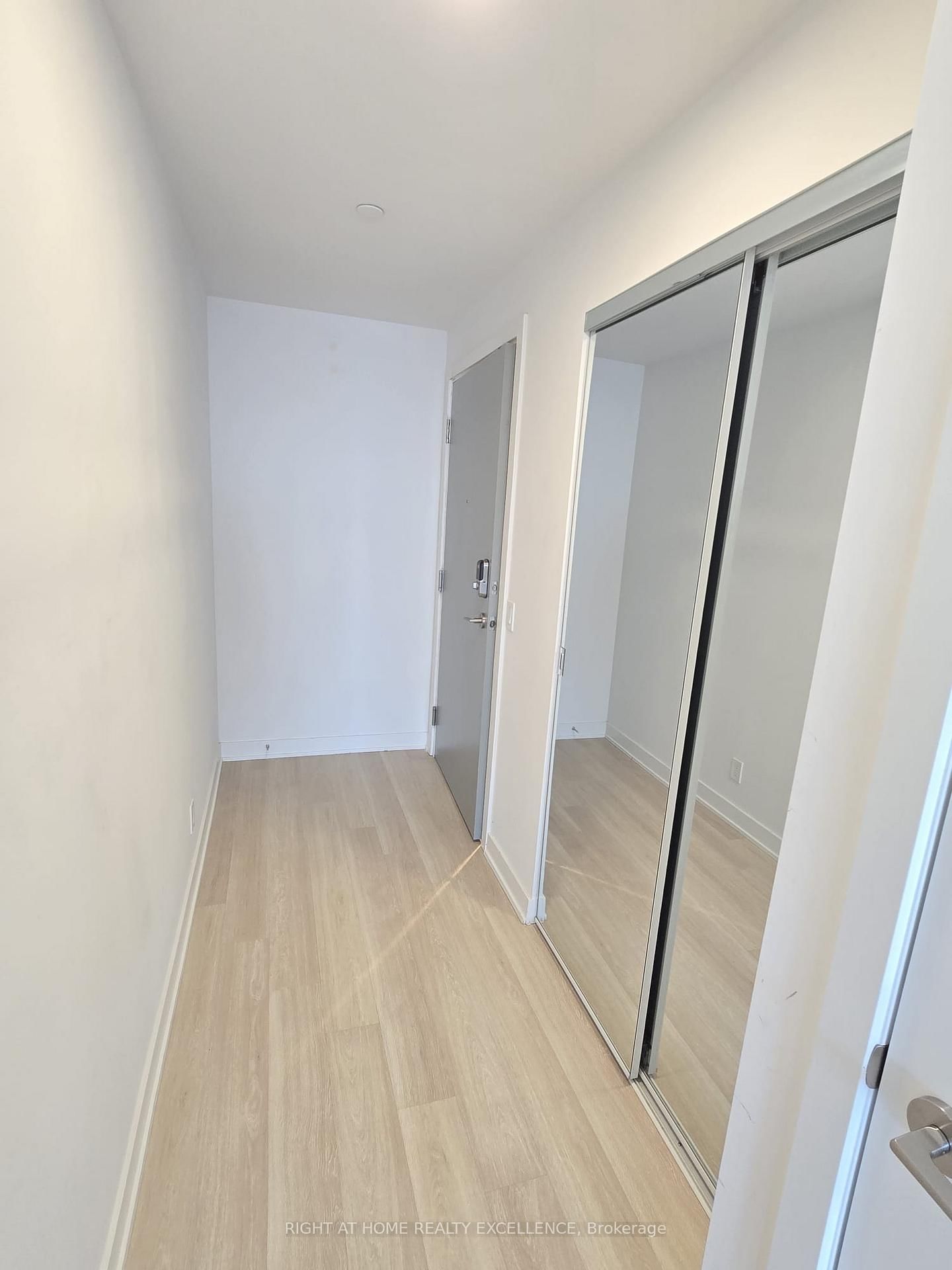 30 Upper Mall Way, Unit 3010 - Photo 19