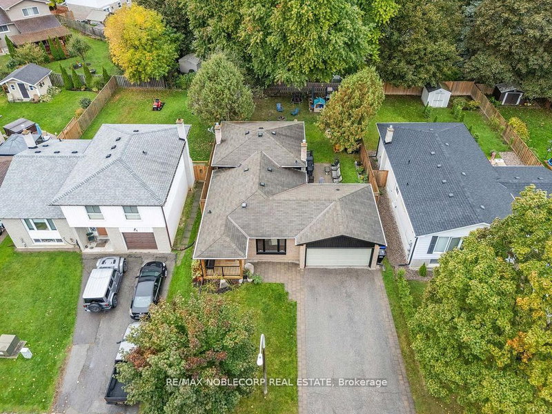 42 Mitchell Ave, New Tecumseth, L9R 1C2 | Image 3
