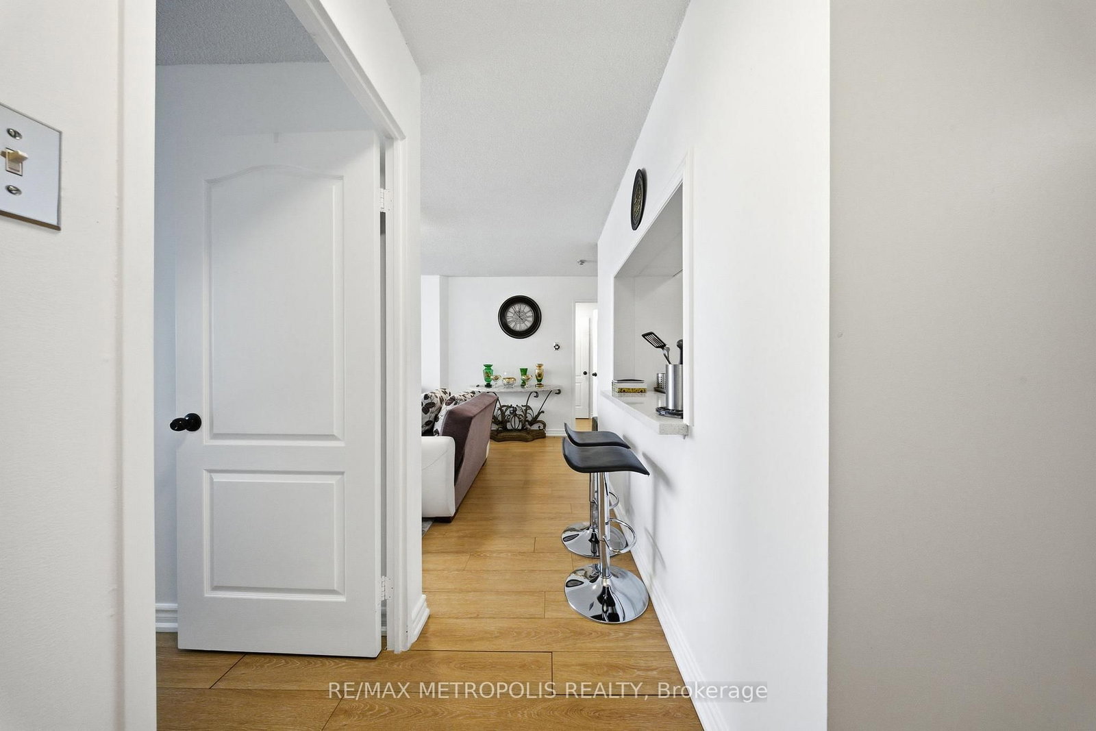 11 Townsgate Drive, Unit 1501 - Photo 16