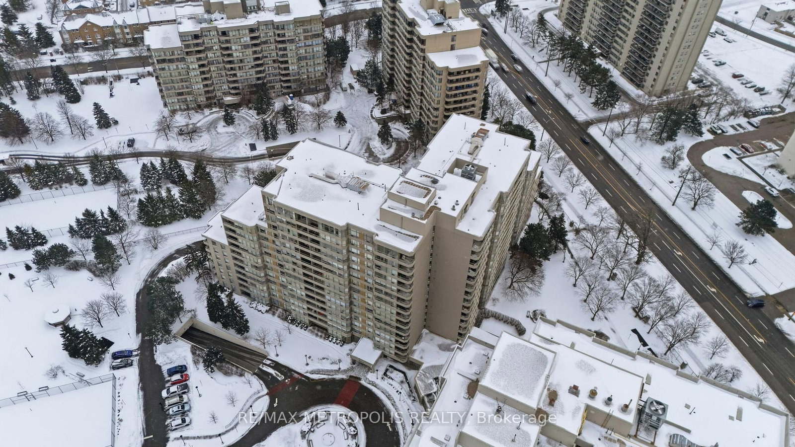 11 Townsgate Drive, Unit 1501 - Photo 26