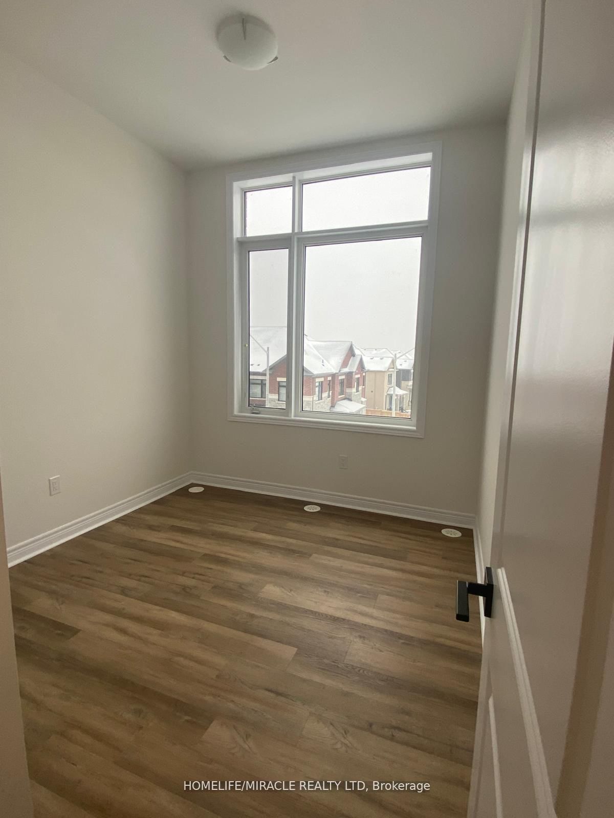 94 Robert Eaton Avenue - Photo 17