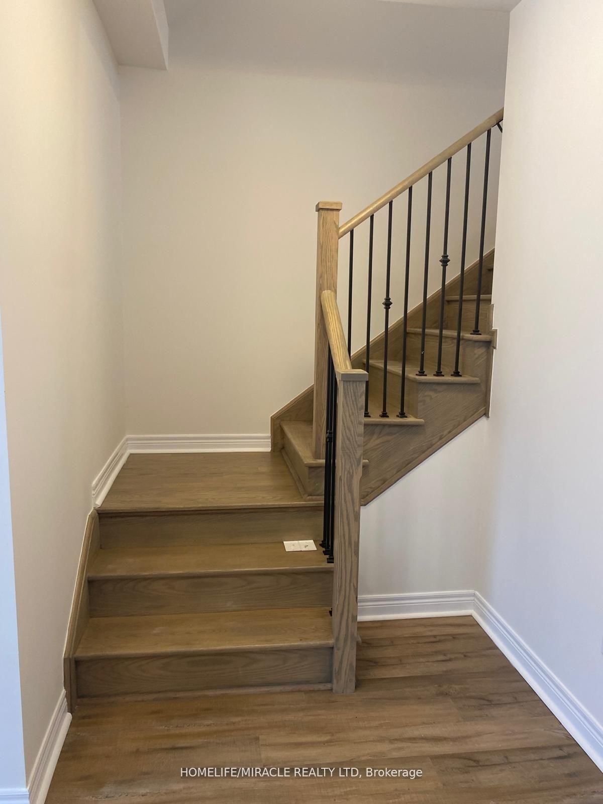 94 Robert Eaton Avenue - Photo 27