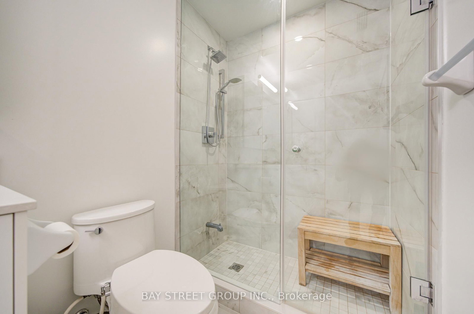 120 Eagle Rock Way, Unit 210 - Photo 32