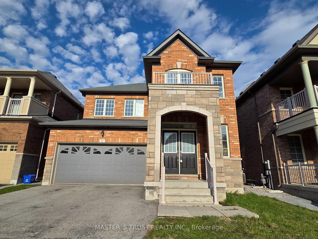 11 Beacon Point Street