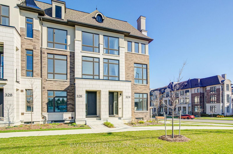 324 King Rd, Richmond Hill, L4E 1L4 | Image 2