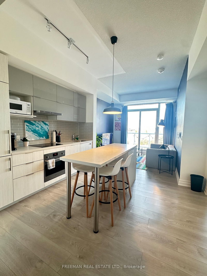 703 - 18 Rouge Valley Dr W, Markham, L6G 0H1 | Image 2