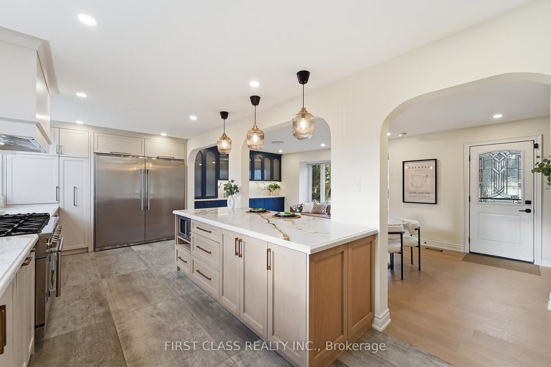 88 Dawn Hill Tr, Markham, L3T 3B3 | Image 2