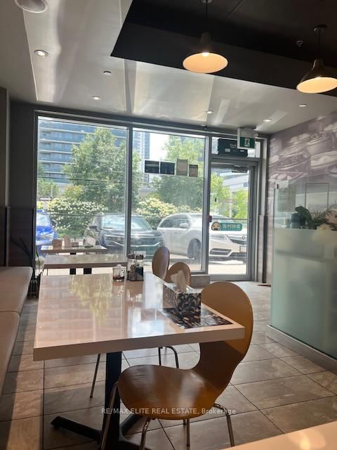 30 - 7181 Yonge St, Markham, L3T 0C7 | Image 2