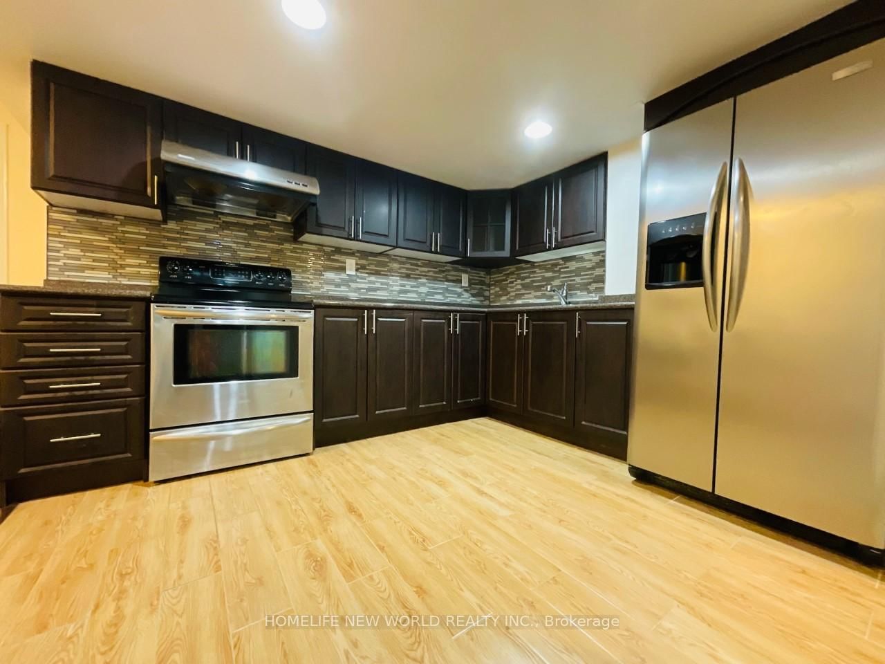 31 John Allan Cameron Street, Unit First Floor & Basement - Photo 13