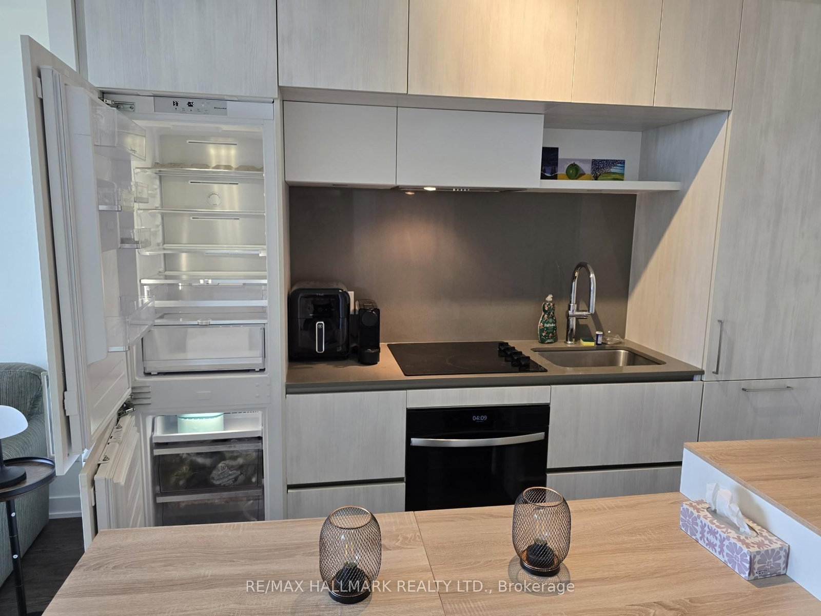 6 DAVID EYER Road, Unit 707 - Photo 10