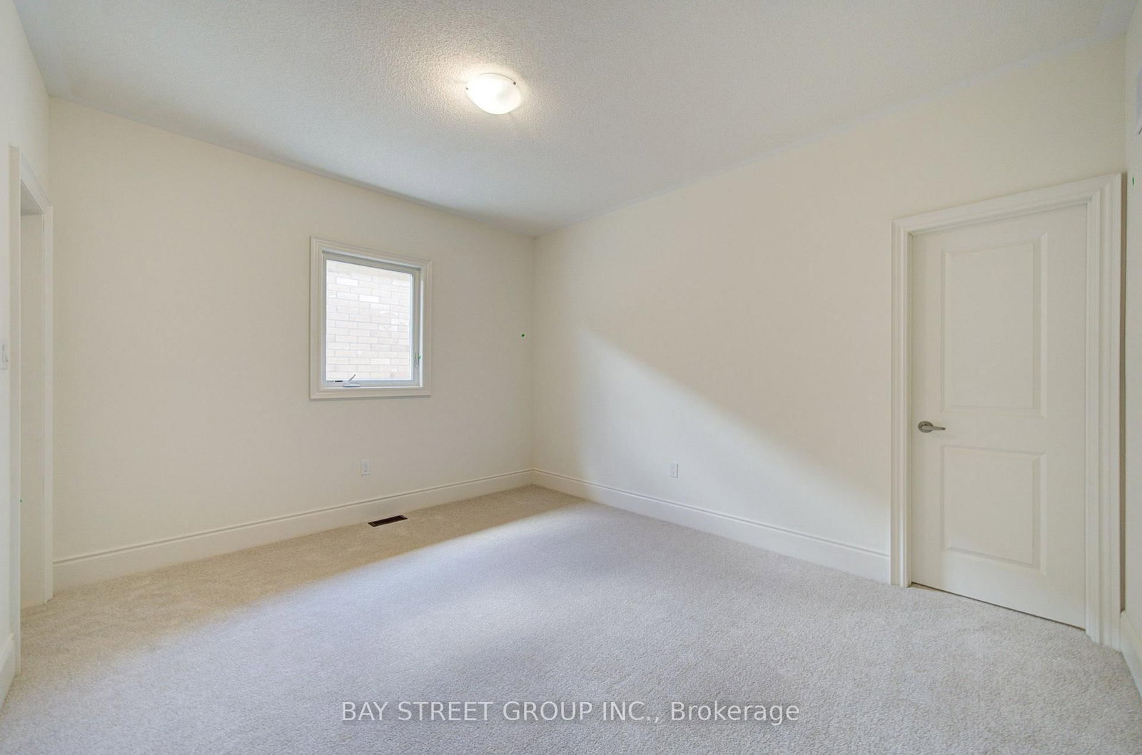 42 Big Willow Crescent • Richmond Hill, ON photo 30