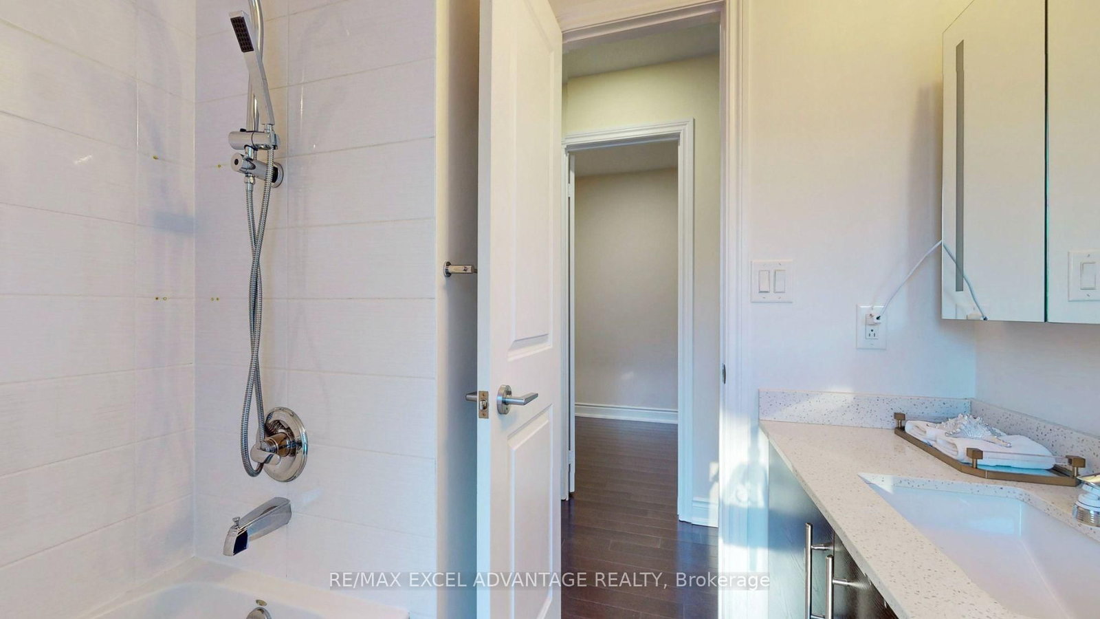 301 South Park Road - Photo 24