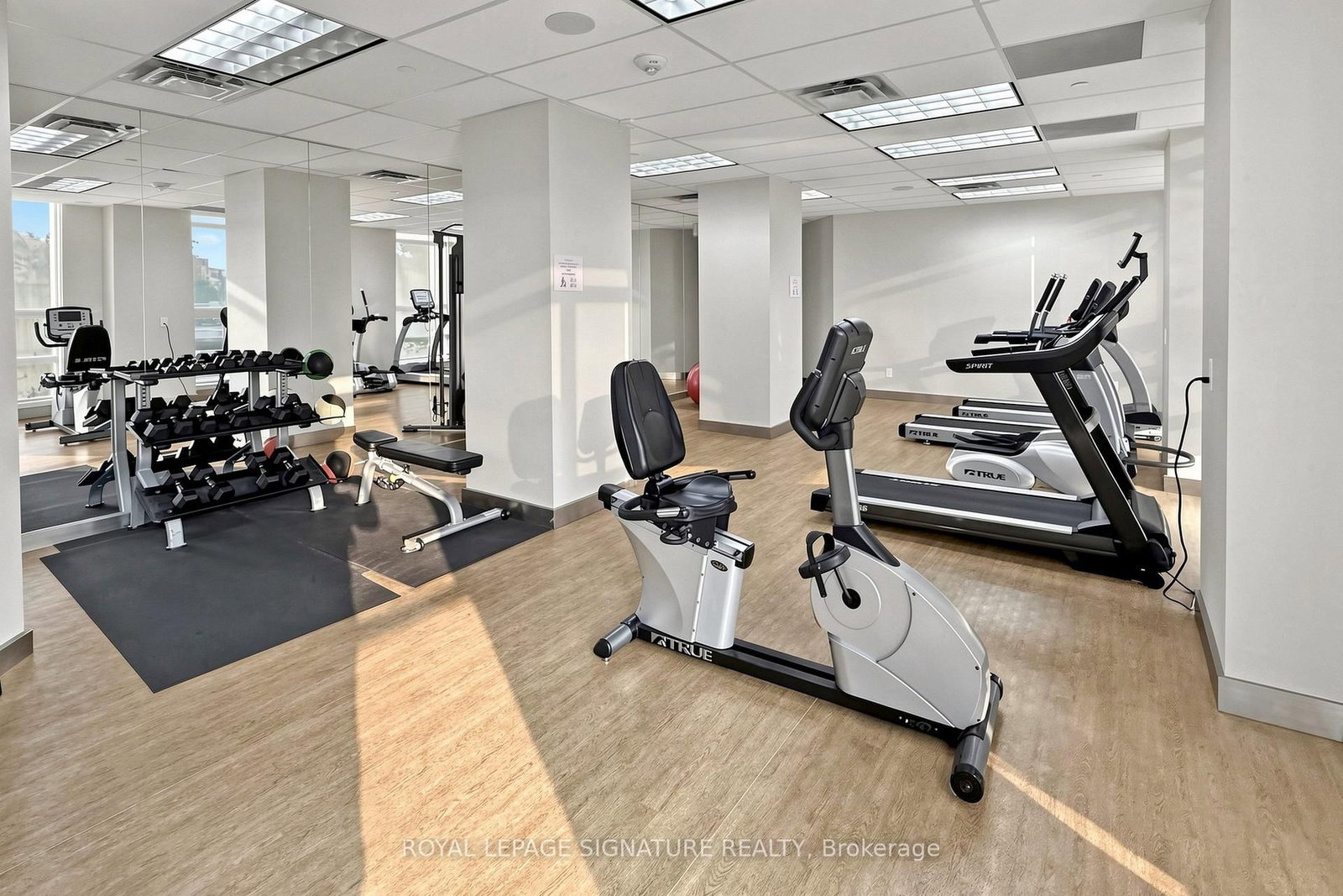 8323 KENNEDY Road, Unit 816 - Photo 27