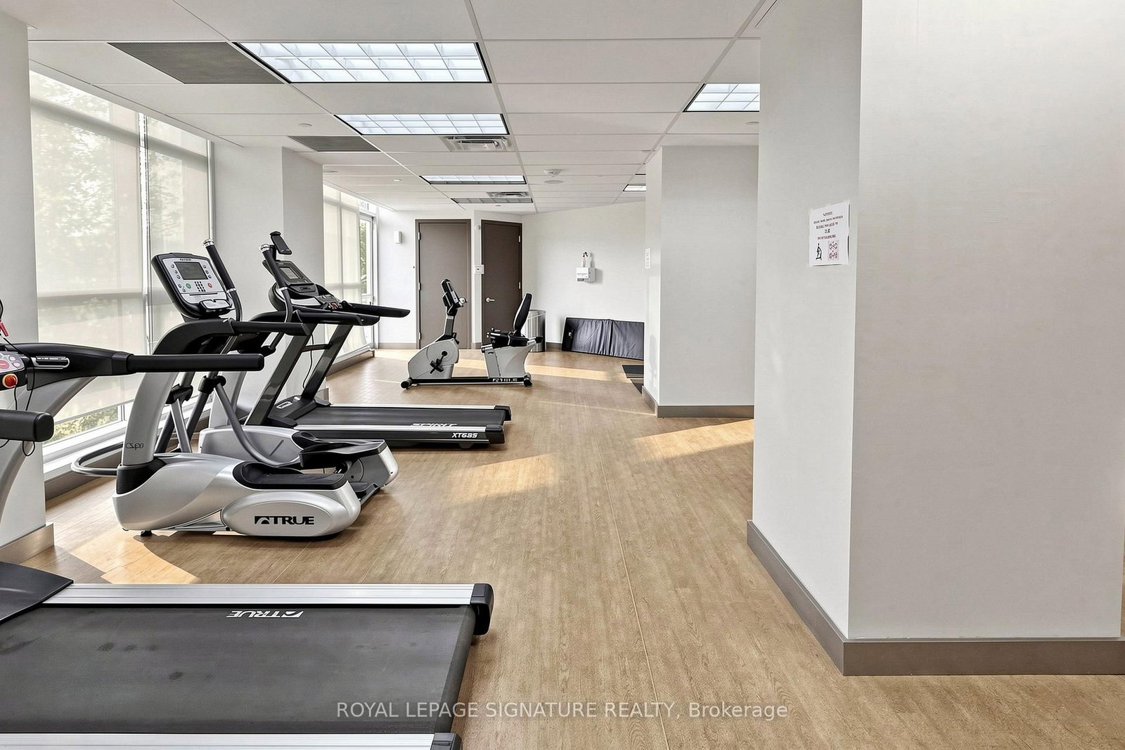 8323 KENNEDY Road, Unit 816 - Photo 30