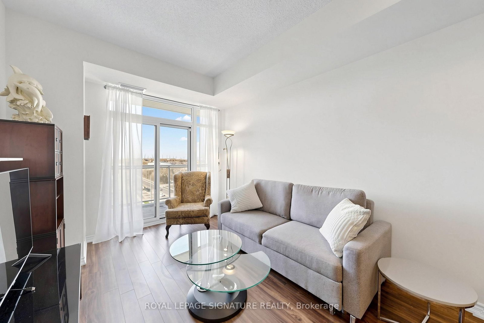 8323 KENNEDY Road, Unit 816 - Photo 4