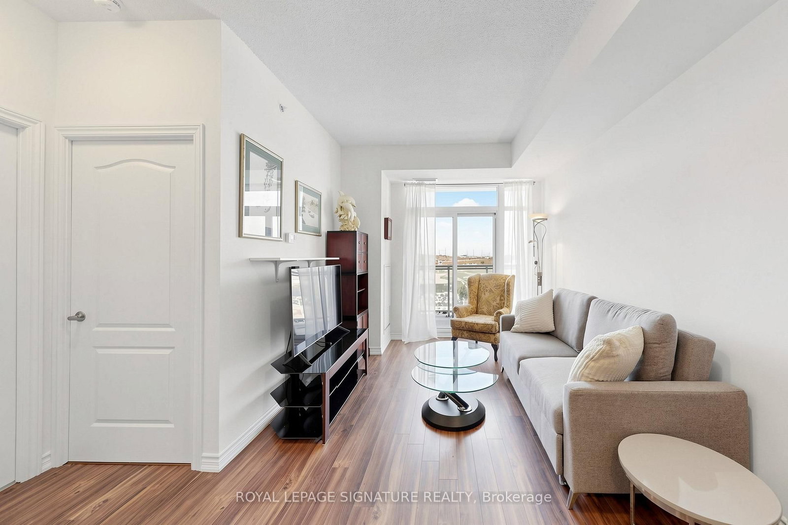 8323 KENNEDY Road, Unit 816 - Photo 5