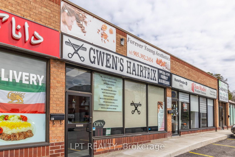 3 - 15461 Yonge St, Aurora, L4G 1P3 | Image 2