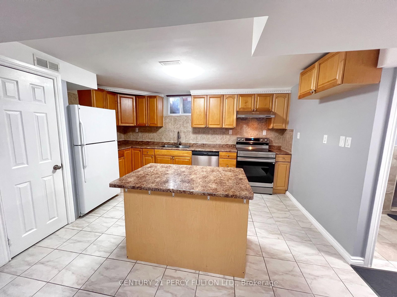 98 Elson Street, Unit Bsmt - Photo 9