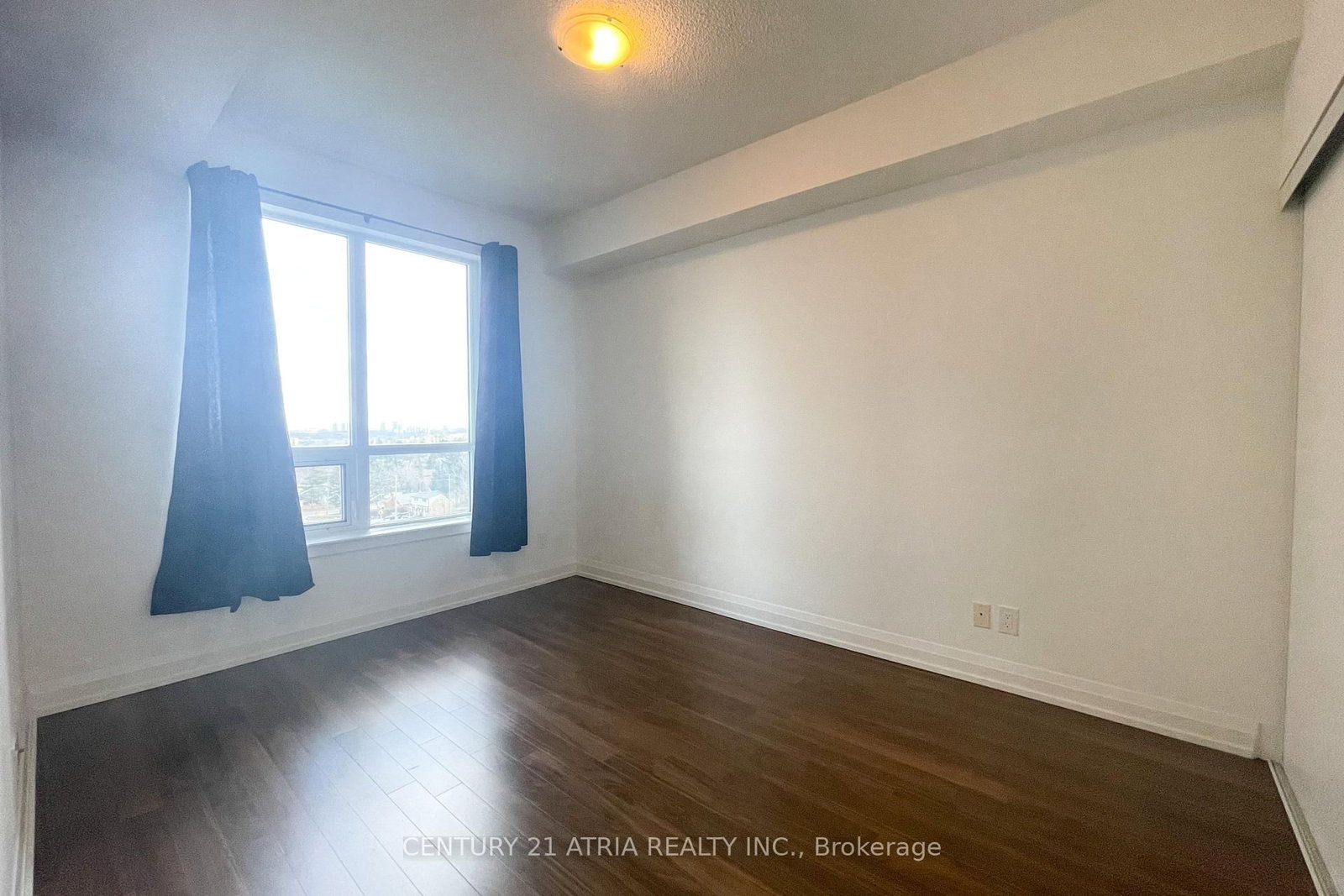7161 Yonge Street, Unit 735 - Photo 6