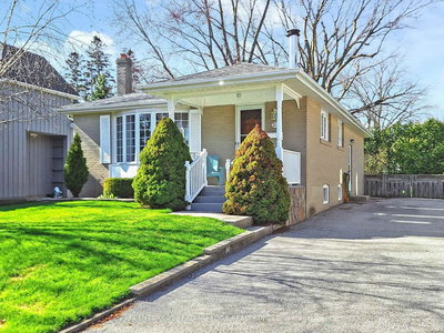 22 MARKHAM St | Markham | Image