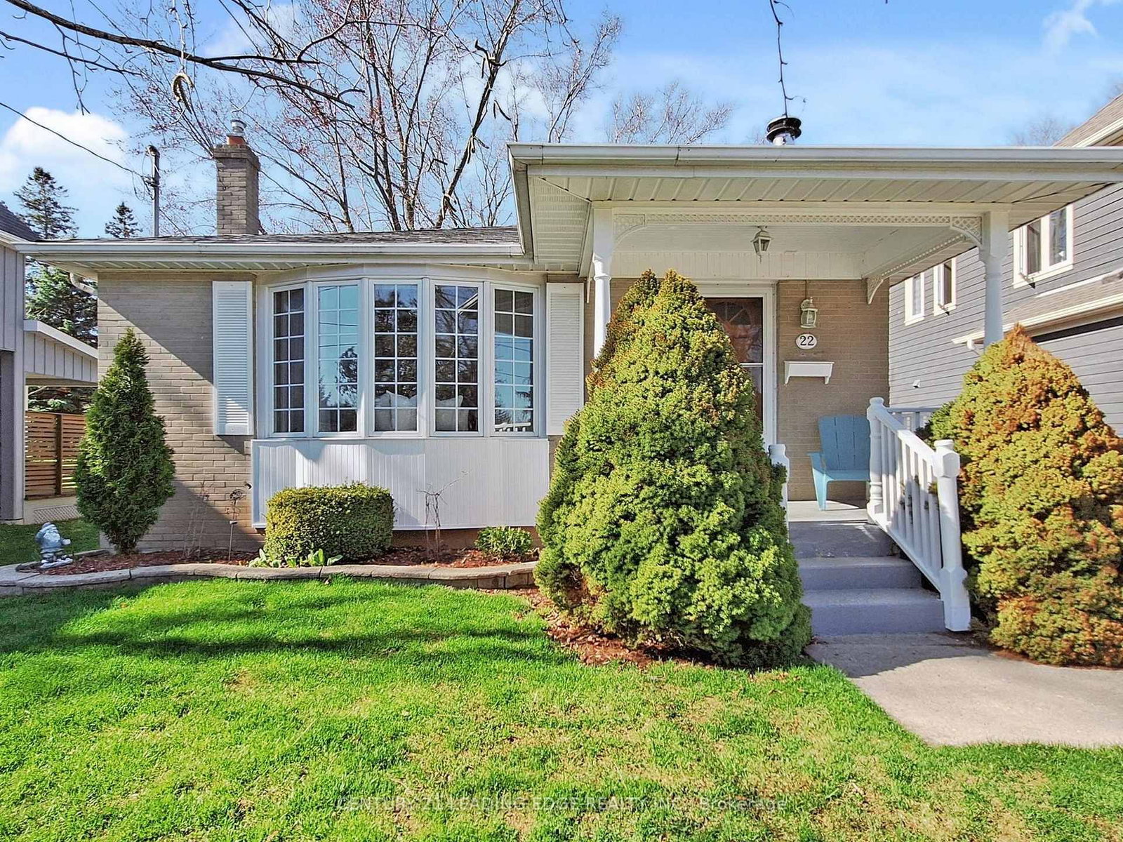 22 MARKHAM Street - Photo 2