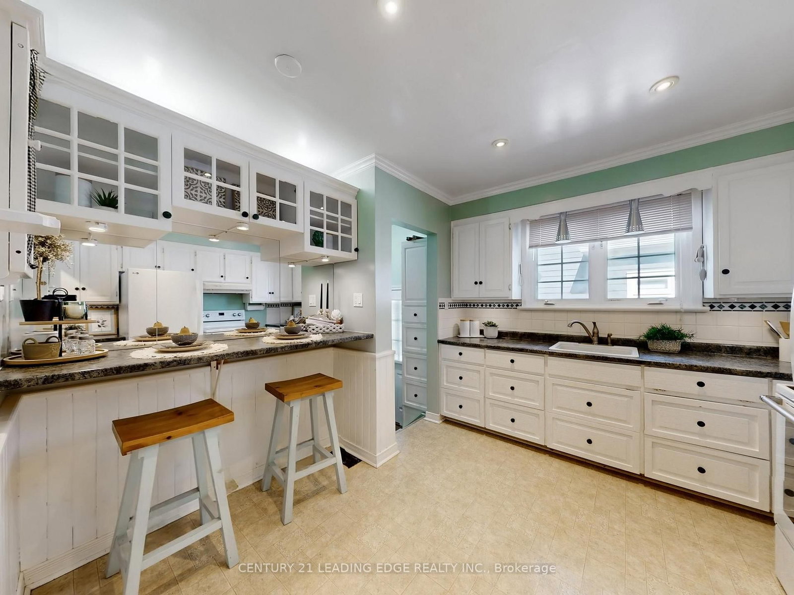 22 MARKHAM Street - Photo 9