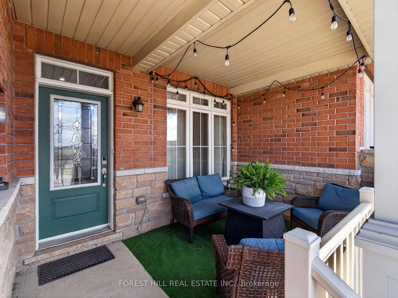 41 Pavlova Cres, Richmond Hill, L4E 0V8 | Image 2
