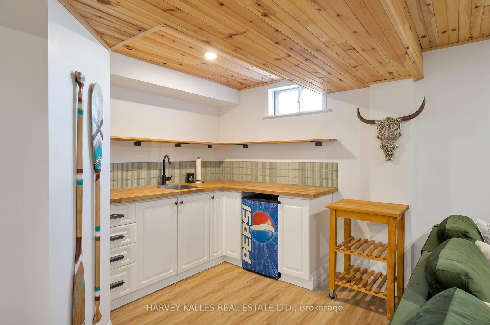 510 Pickering Crescent - Photo 29