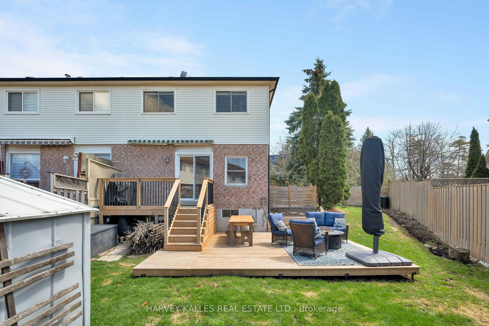 510 Pickering Crescent - Photo 40