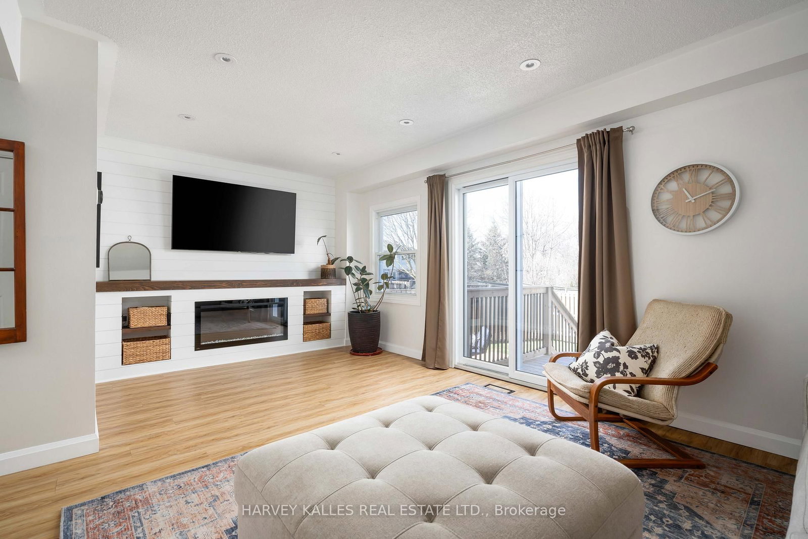 510 Pickering Crescent - Photo 9