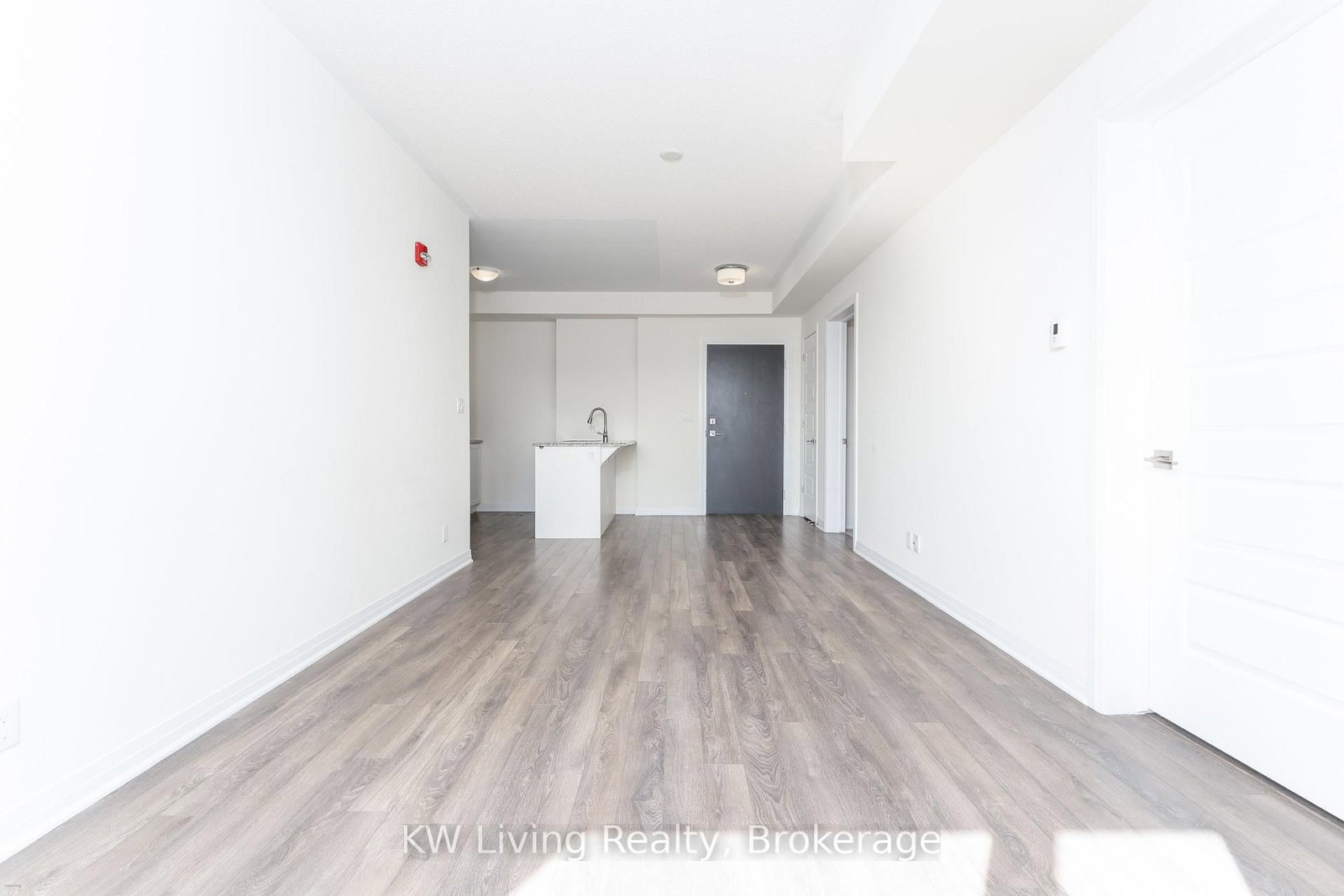 58 Adam Sellers Street, Unit 402 - Photo 5