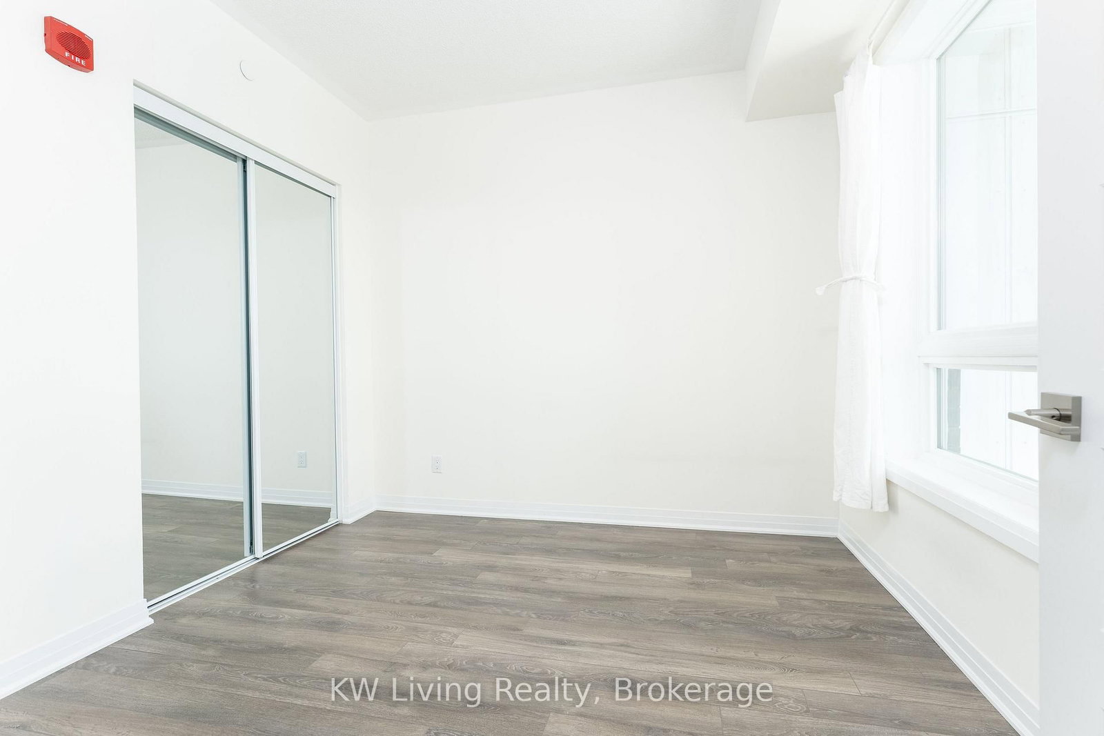 58 Adam Sellers Street, Unit 402 - Photo 7