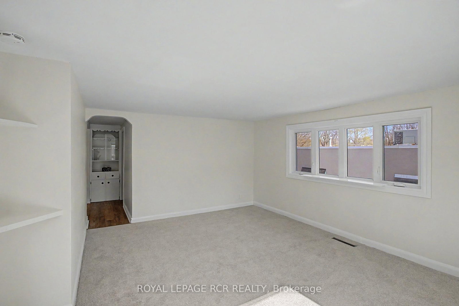 161 Charlotte Street S - Photo 17