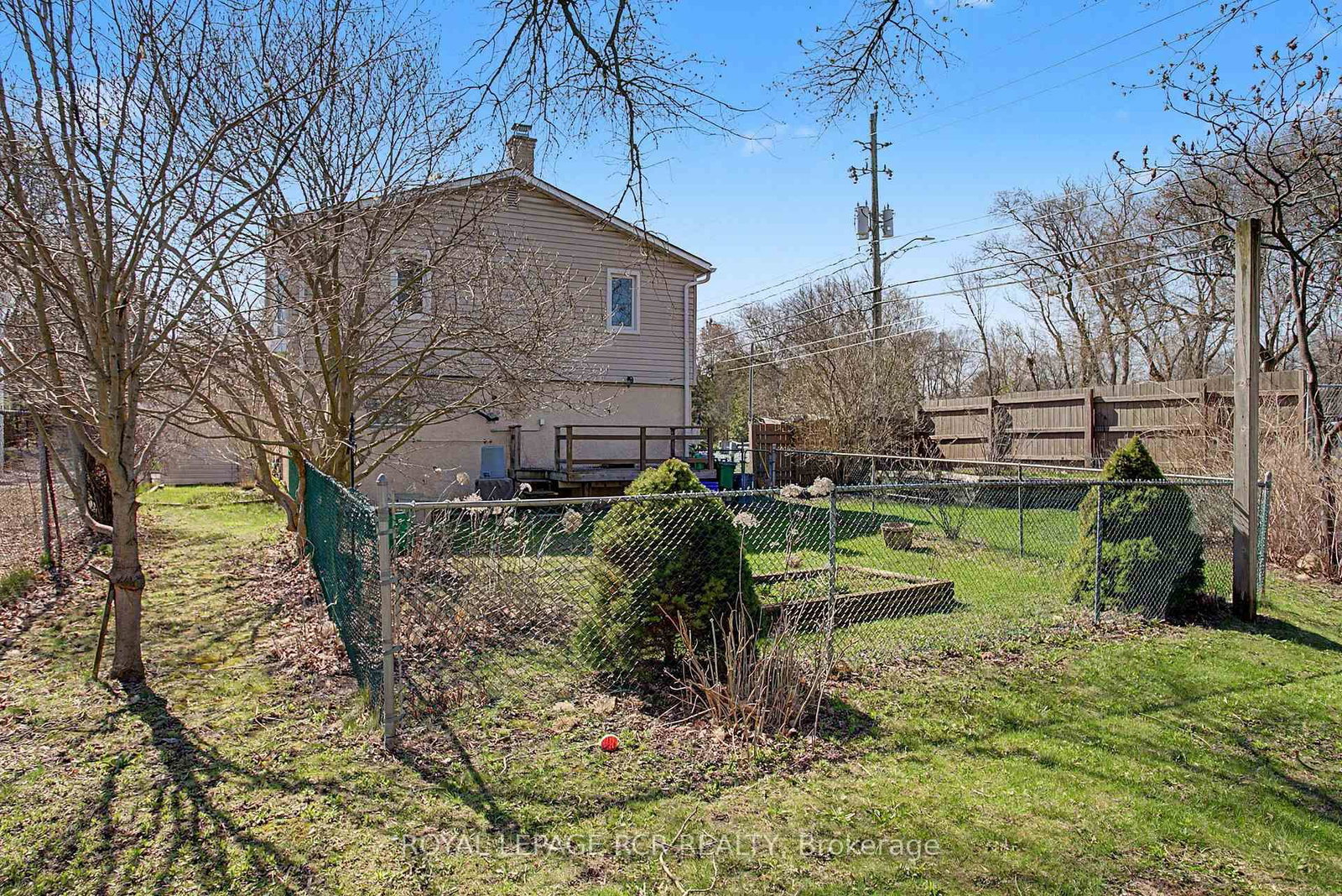 161 Charlotte Street S - Photo 24