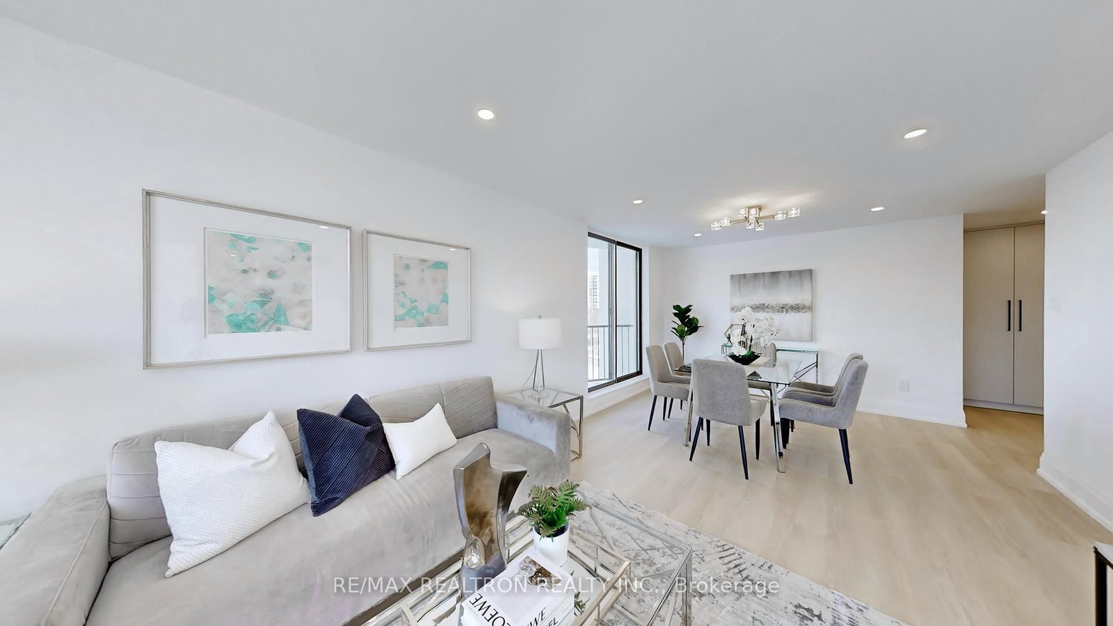 40 Harding Boulevard W, Unit 404 - Photo 8