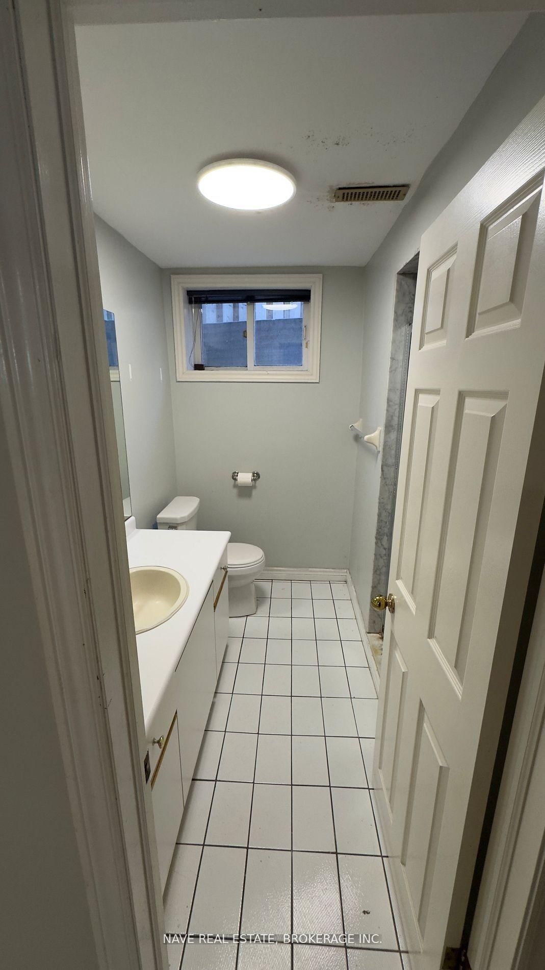 86 Elgin Mills Road W, Unit Basement - Photo 11