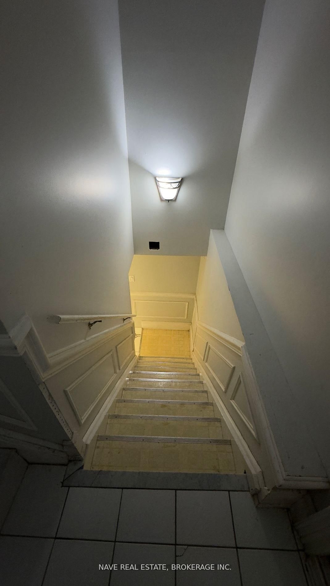 86 Elgin Mills Road W, Unit Basement - Photo 5