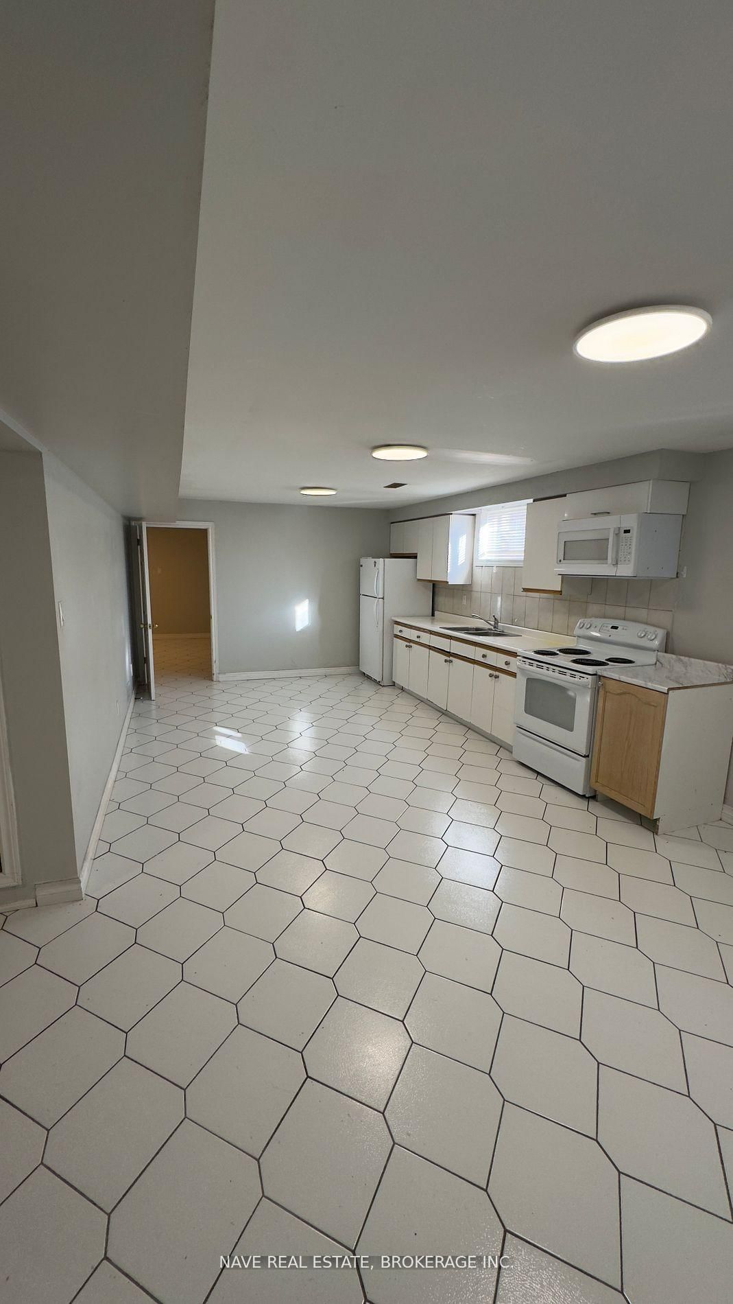 86 Elgin Mills Road W, Unit Basement - Photo 7