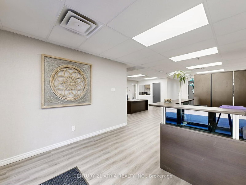 4 - 236 Hood Rd, Markham, L3R 3K8 | Image 3