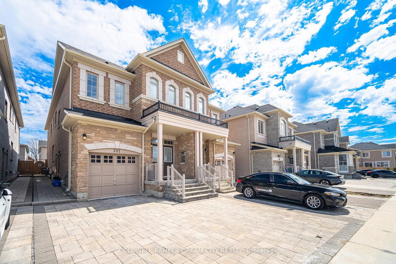 382 Kirkham Dr, Markham, L3S 0E4 | Image 2