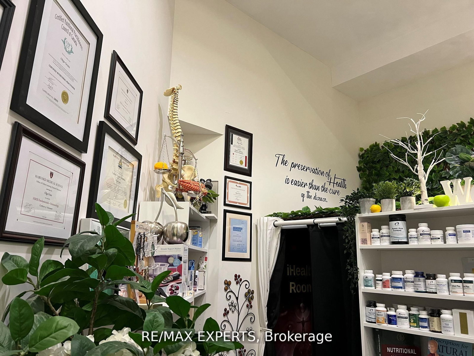 7163 Yonge Street, Unit 135 - Photo 11