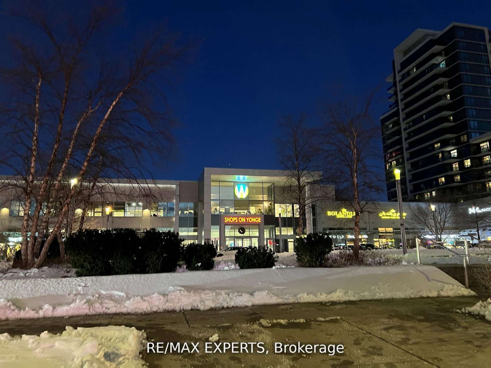 7163 Yonge Street, Unit 135 - Photo 24