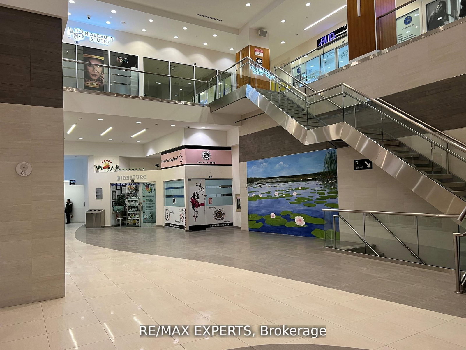 7163 Yonge Street, Unit 135 - Photo 3